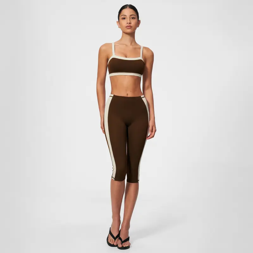 Elora Essence Sculpting Capri Set